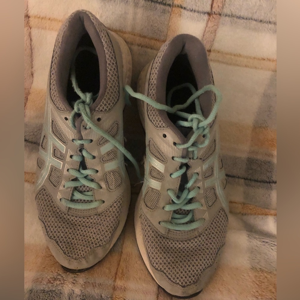 ASICS women’s sneakers